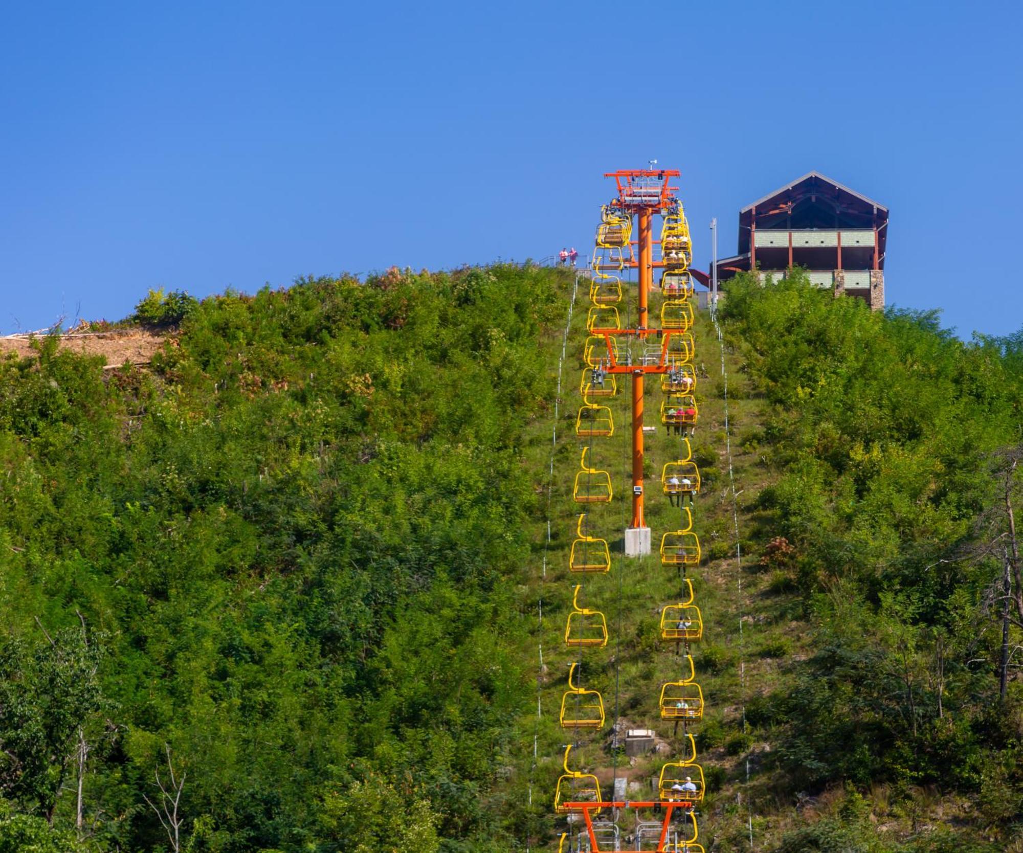 A Higher Calling, 1089 Of Free Area Attraction Tickets For Each Paid Day, Dollywood And More! พิเจนฟอร์จ ภายนอก รูปภาพ